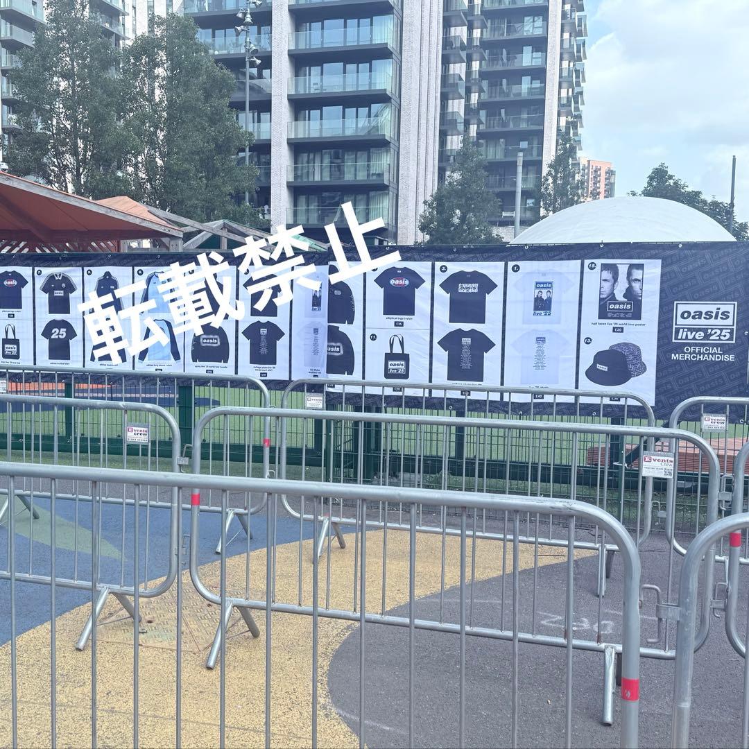 オアシス　バケットハット、トートバッグ　、バッジ　、リストバンド　4点セット