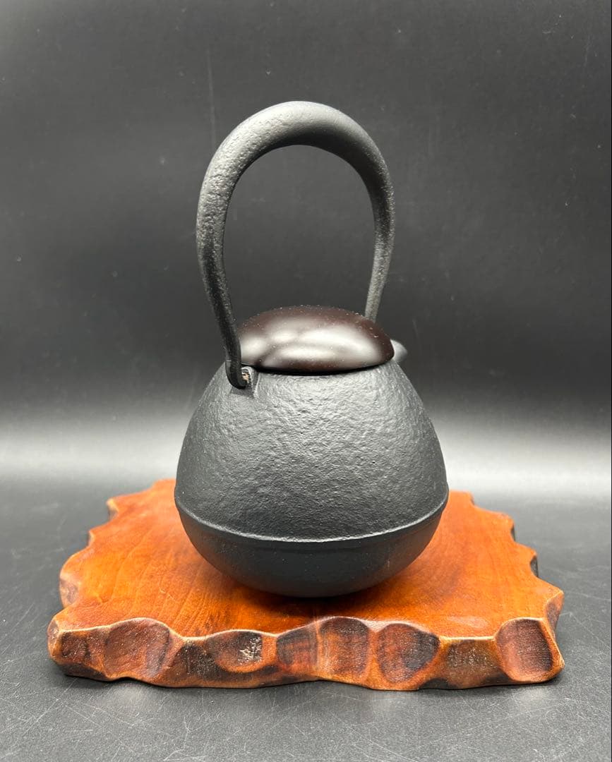 南部鉄器　急須　Roji ロジアソシエイツ　鉄瓶　たまごのこ　木蓋