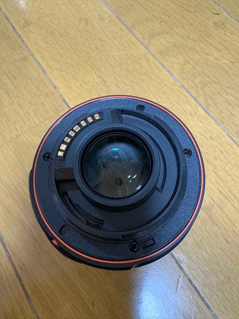 Sony DT 35mm F1.8 SAM レンズ