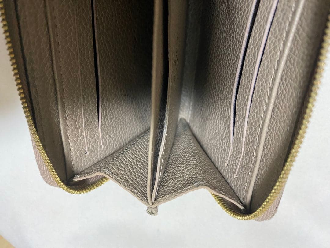 【希少】ルイヴィトン　ジッピーパース