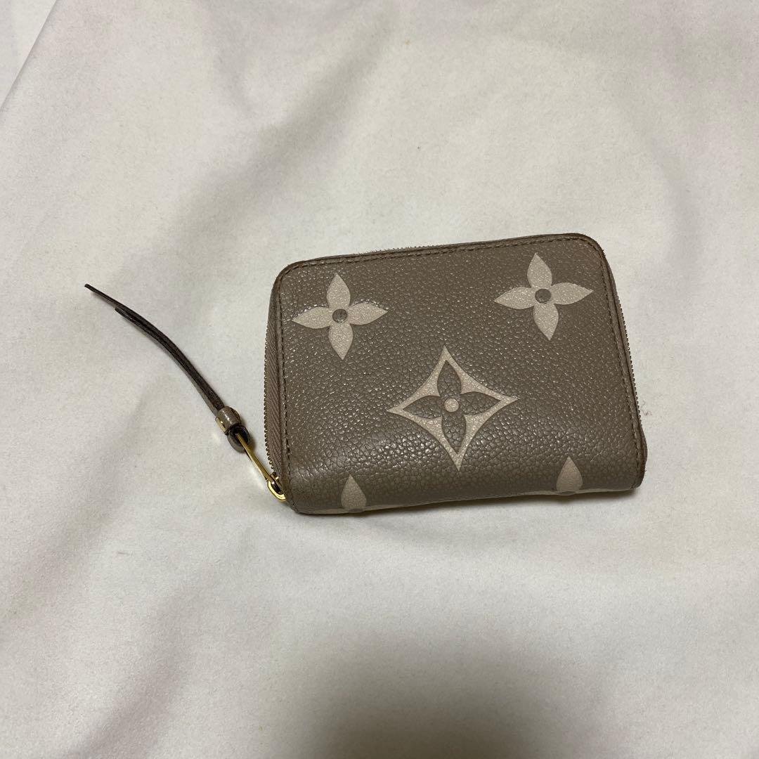 【希少】ルイヴィトン　ジッピーパース