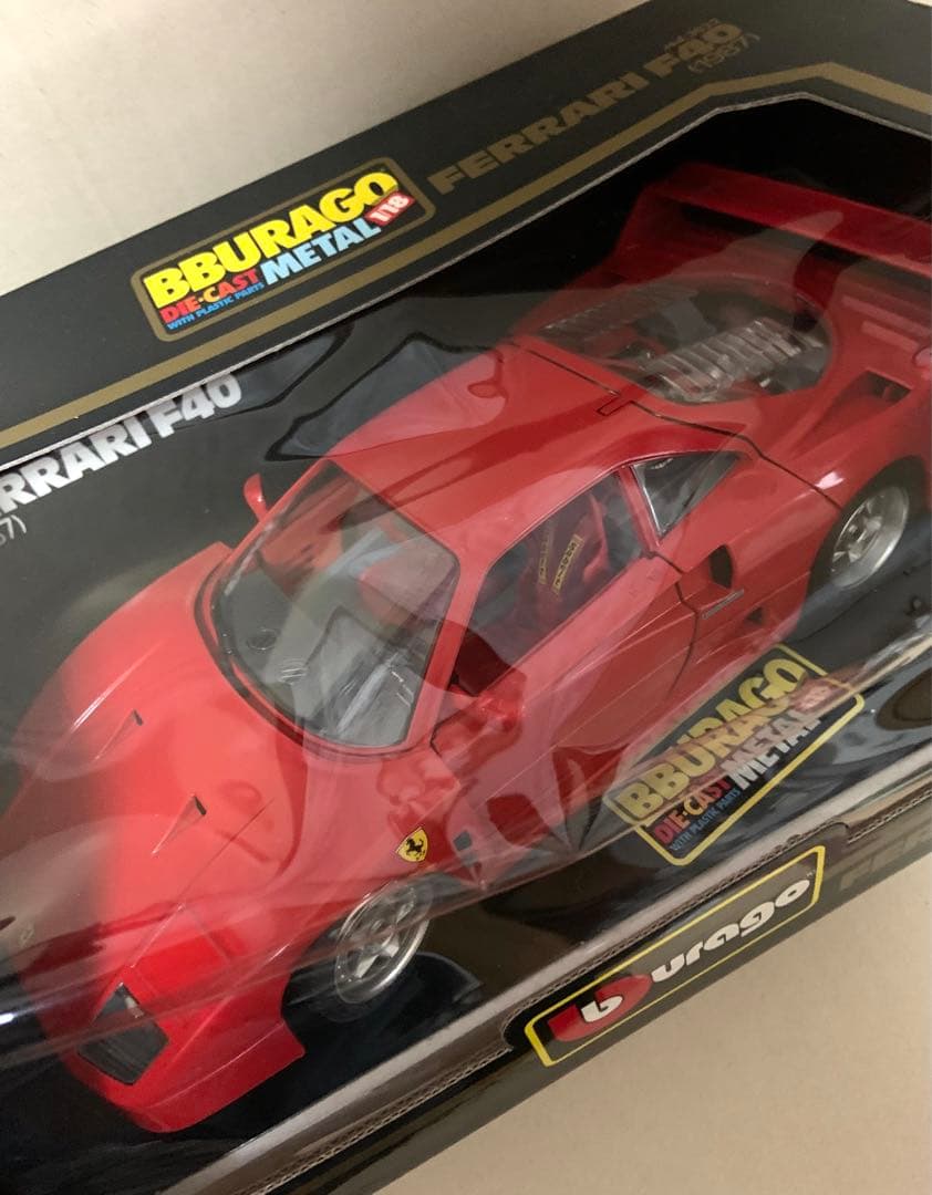 ブラーゴ　フェラーリ F40 (1987)　1/18