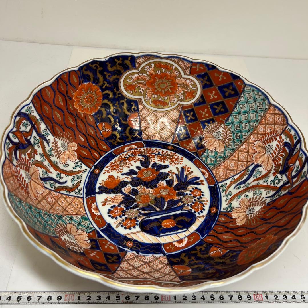 古伊万里　染錦　菊割大鉢　幅約30.7㎝　タサオ　東さ8-0119①