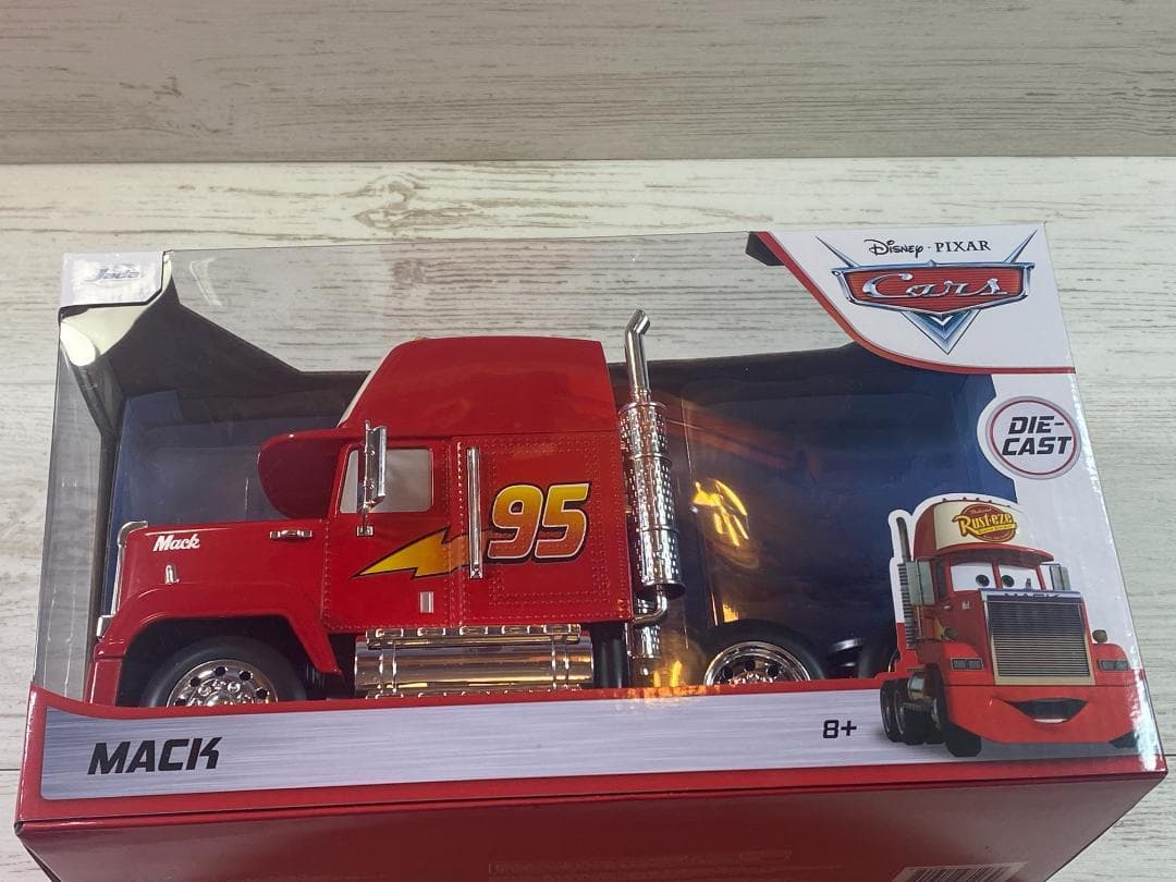 カーズ ミニカー マック トレーラー フィギュア ピクサー 映画グッズ