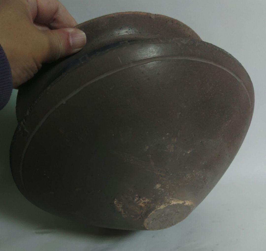 須恵器？　土器？　海外？　アフリカ？　アジア？