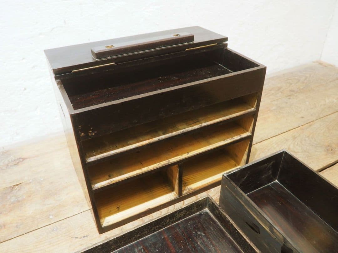 1274 シックな色合いの収納箱　小引き出し　裁縫箱　古家具　レトロ　ケース