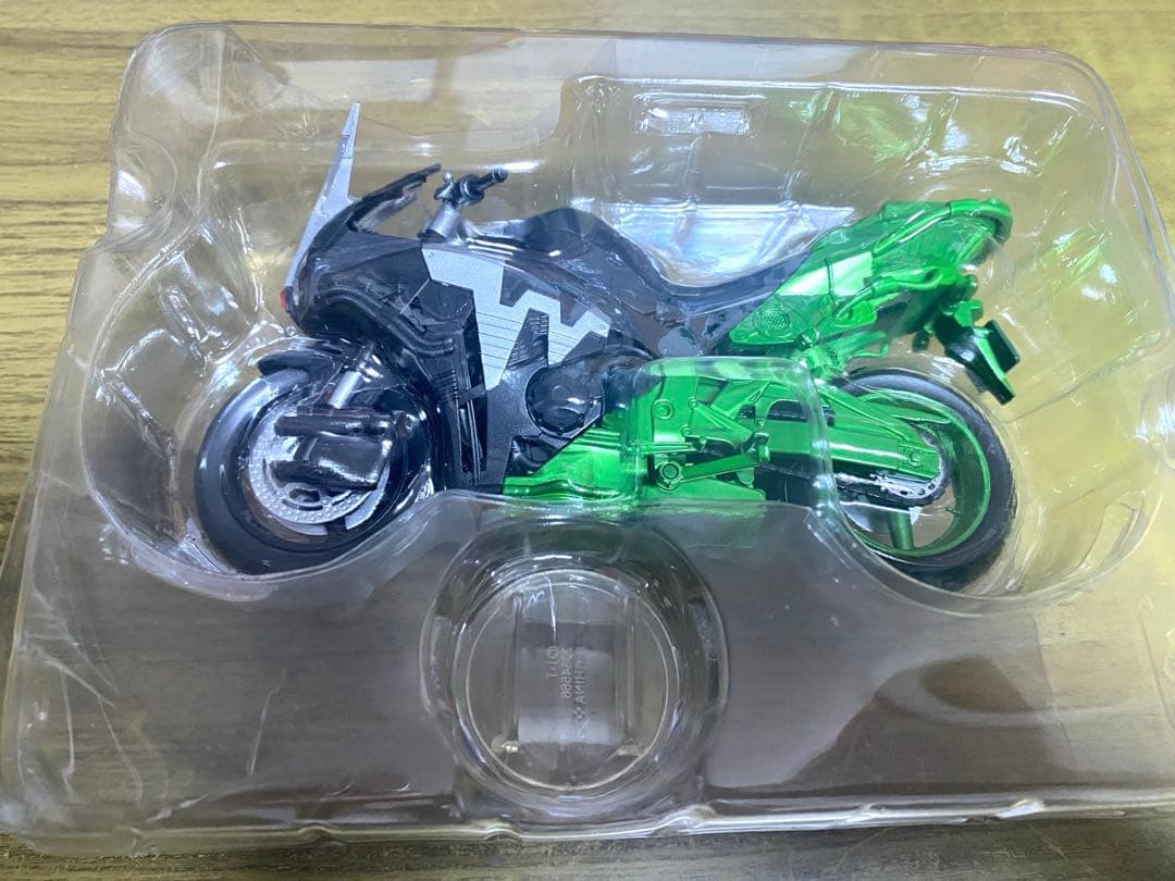 バンダイ S.H.フィギュアーツ ハードボイルダー