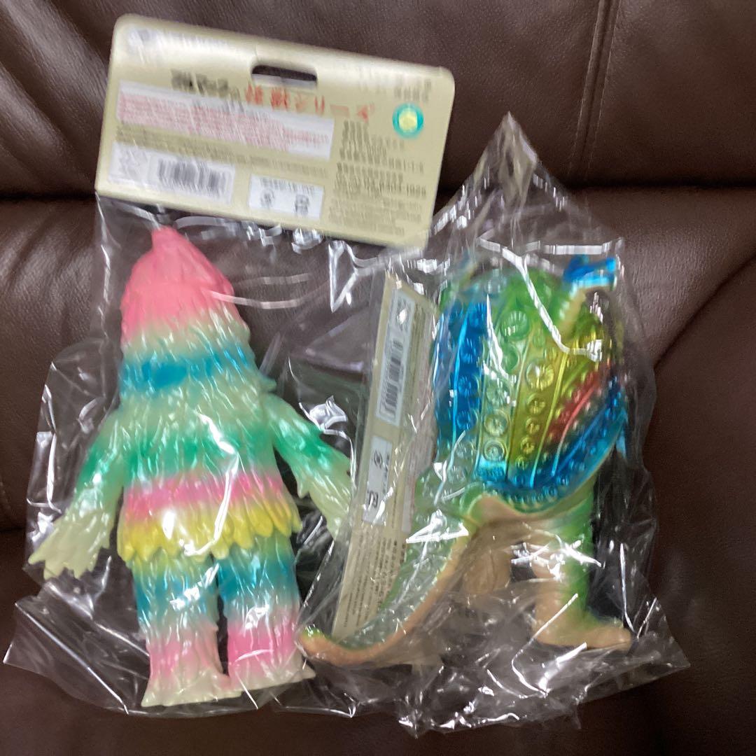 ブルマァク 蓄光ザザーン＆タッコング　レアカラー　美品