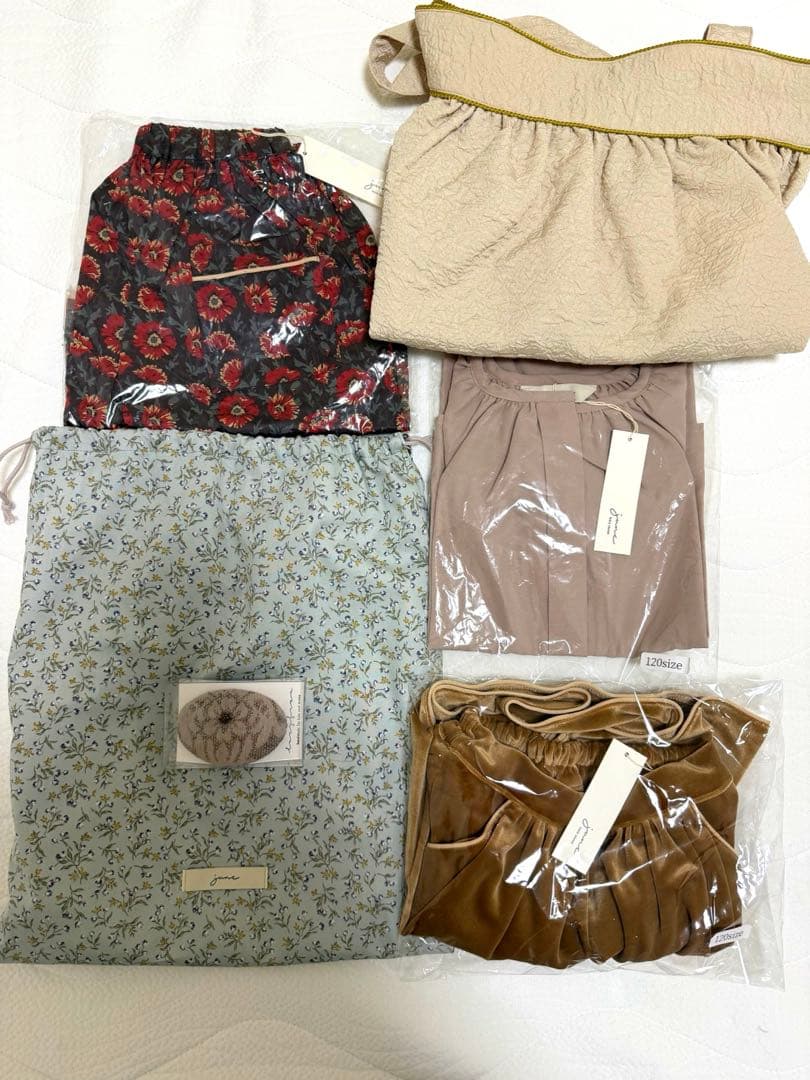 【本日限定値下げ、新品未使用品】junelittleclosetまとめ売りワンピ