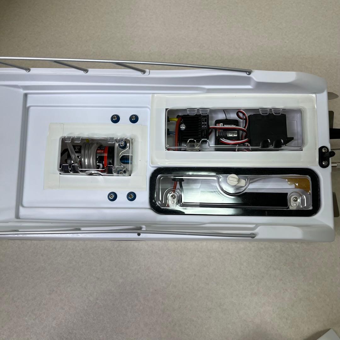 京商 EP マジェスティ600 レディセット 電動クルーザー ラジコン ボート