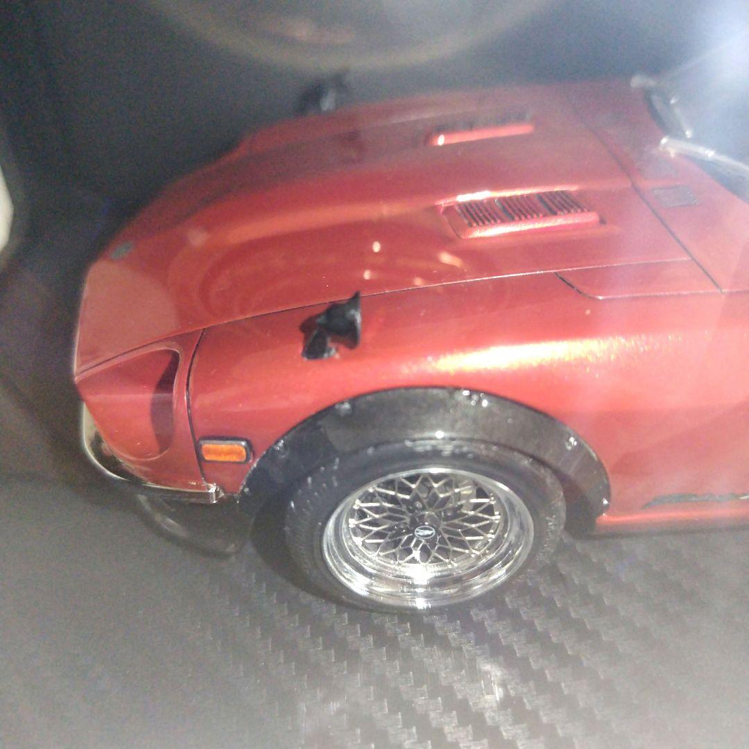 イグニッションモデル　1/18 日産フェアレディZ S30 メタリックレッド