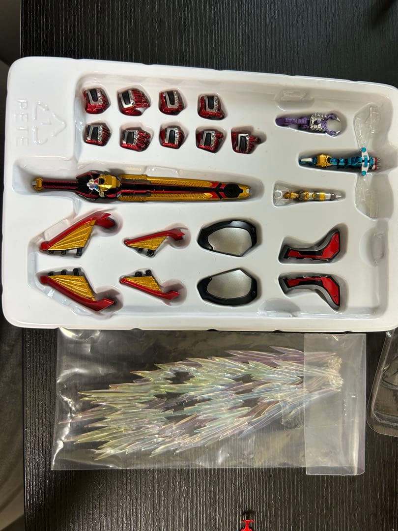 SH figuarts 真骨彫製法　仮面ライダーカブト　ハイパーフォーム