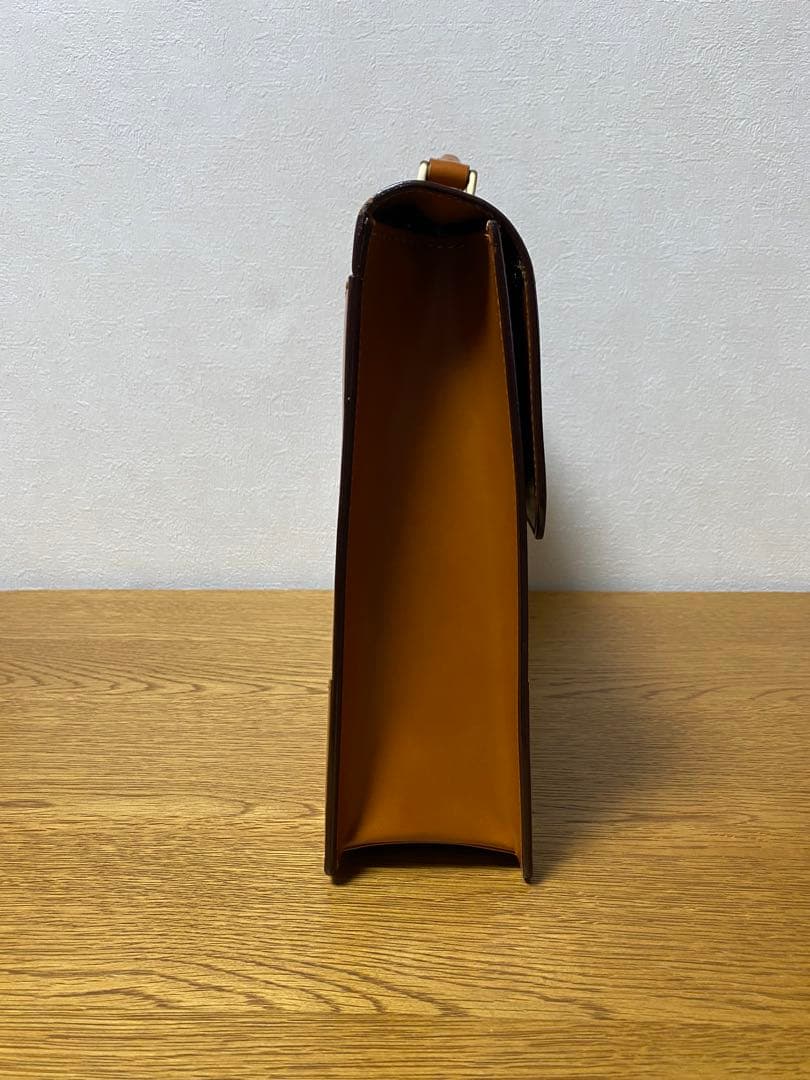 Aquascutum アクアスキュータム　ビジネスバック /ブリーフケース