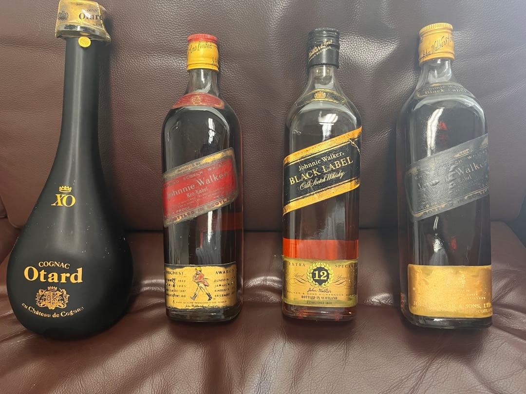 最終価格古酒4本Otard XOコニャックとJohnnie Walkerウイスキ