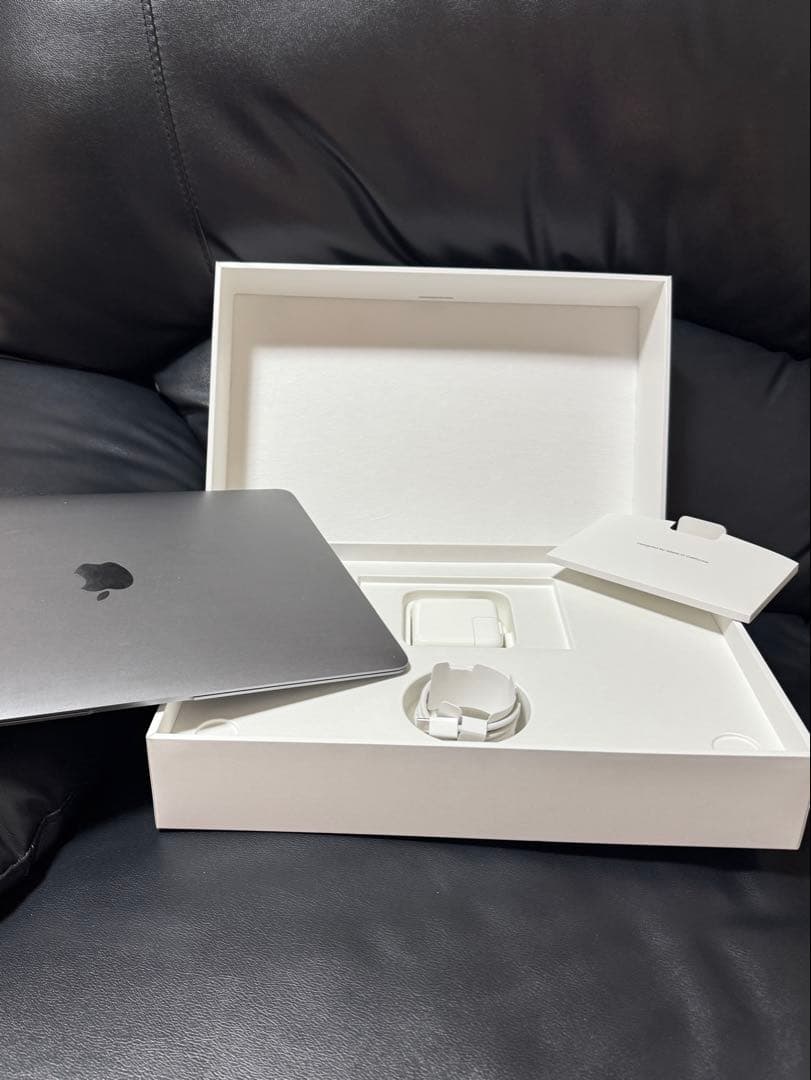 MacBook本体 Apple MacBook Air m1 2020