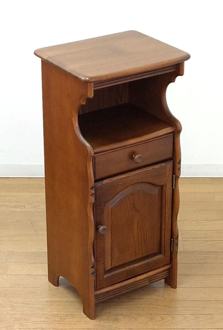 美品 カリモク コロニアル コンソールテーブル キャビネット 収納 飾り台