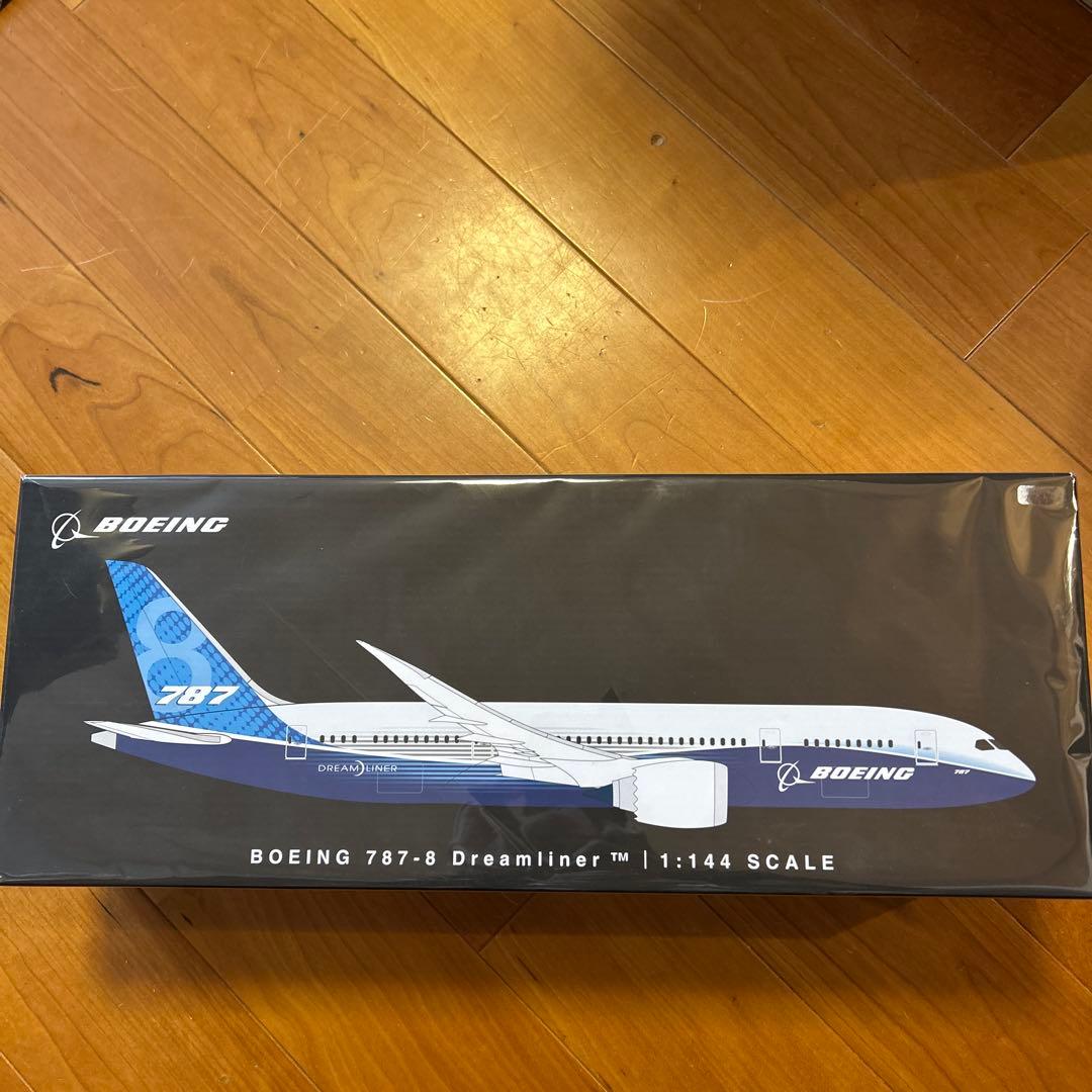 PACMIN / パックミン｜B787-8 ハウスカラー　1/144 飛行機模型