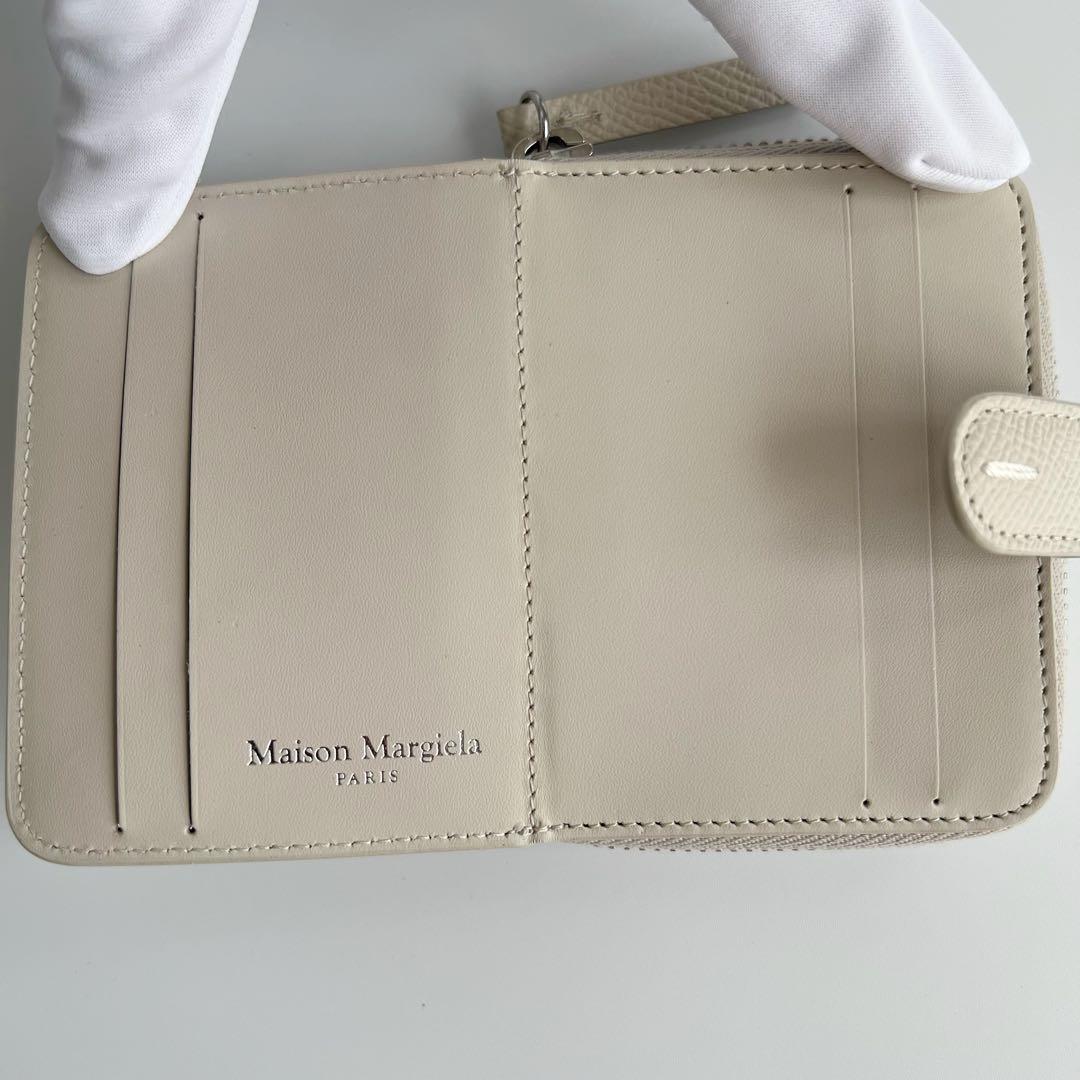 新品 未使用　メゾンマルジェラ ジップアラウンド コンパクトウォレット 財布