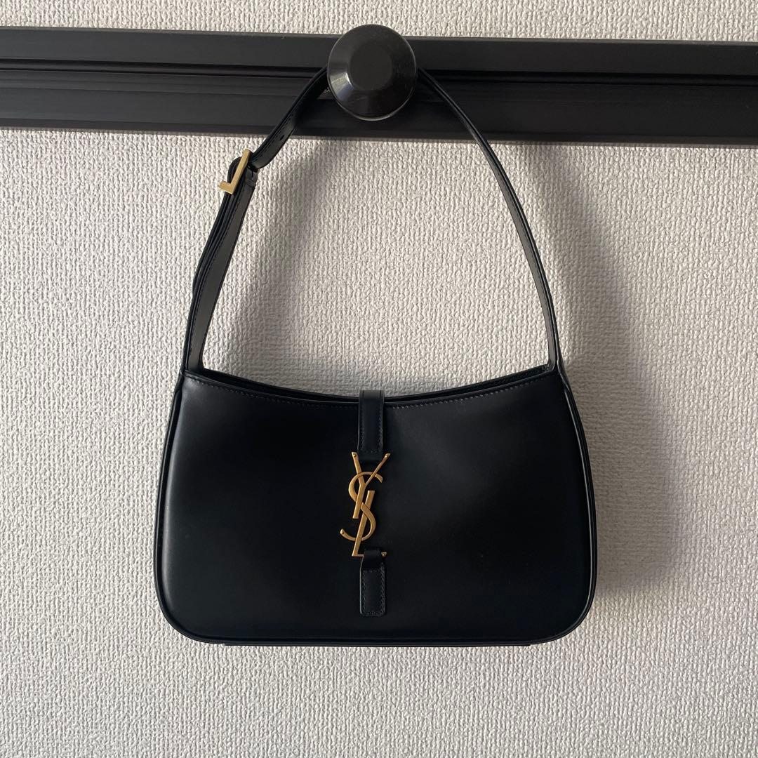 【よ】SAINT LAURENT ルサンカセット LE 5 À 7
