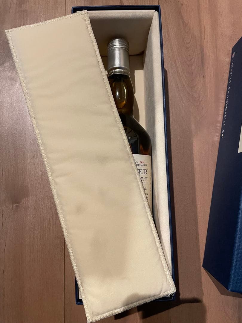 TALISKER 25年 54.2% 限定品　化粧箱付き