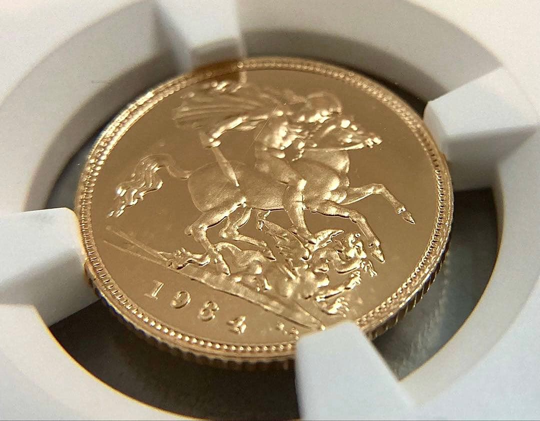 ★ムネゴロウ★★1984年イギリス1/2ソブリンプルーフ金貨★PF69UC