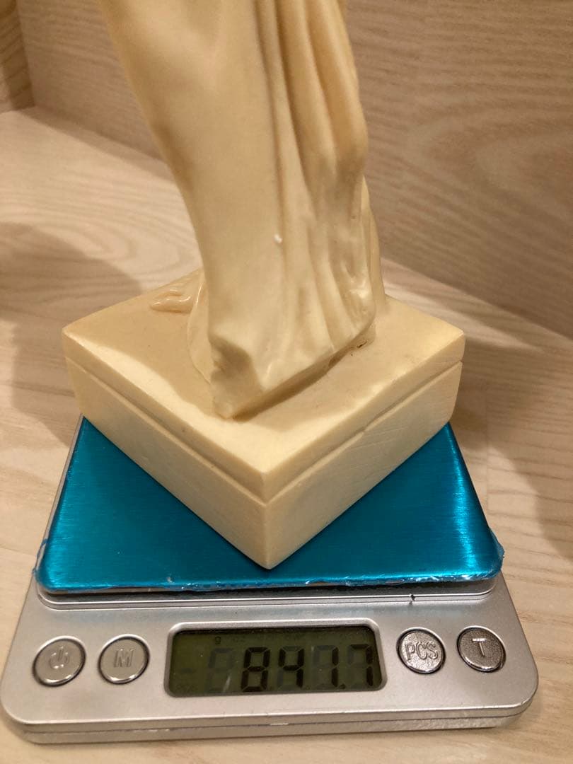 アイボリー　イタリア　女性像彫刻3体セット