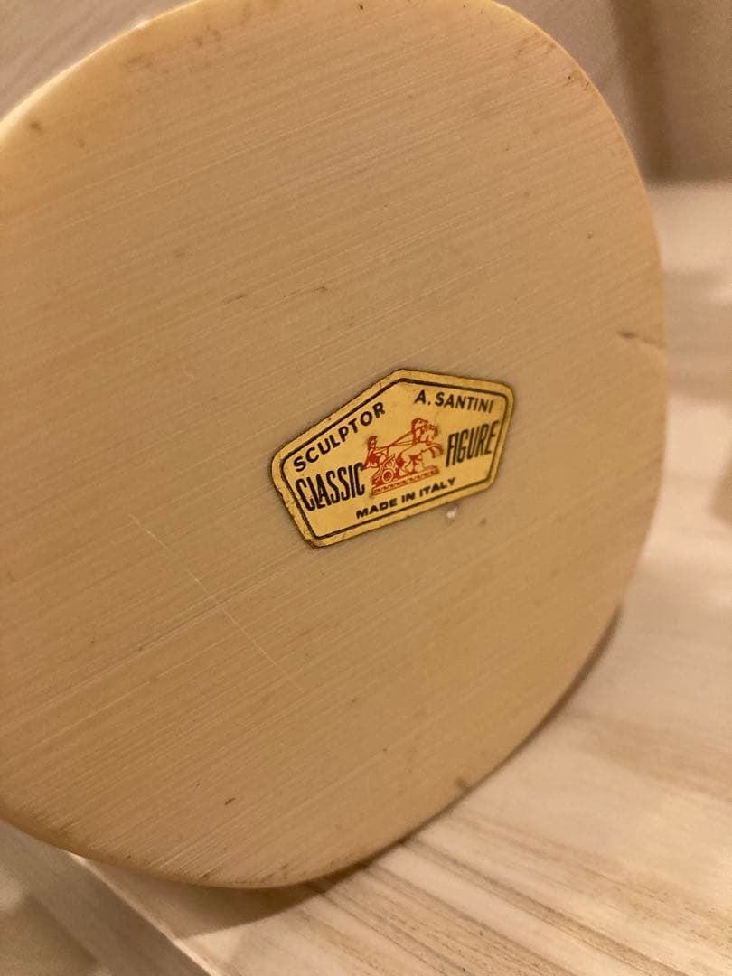 アイボリー　イタリア　女性像彫刻3体セット