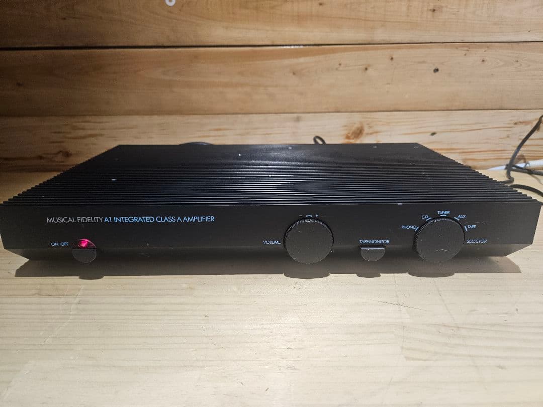 Musical Fidelity A1 ステレオプリメインアンプ