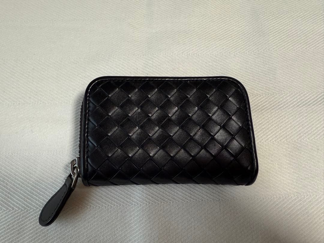 【美品】ボッテガヴェネタ イントレチャートケース/ラム/ゴールド/黒