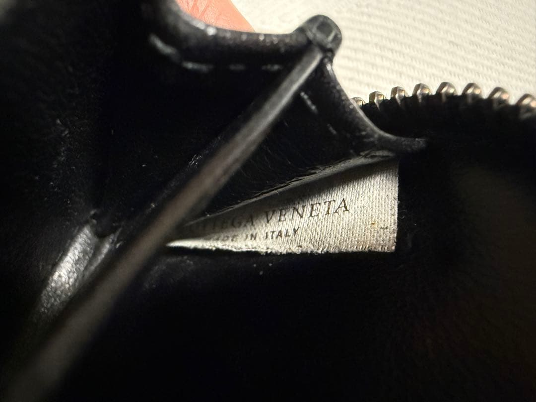 【美品】ボッテガヴェネタ イントレチャートケース/ラム/ゴールド/黒