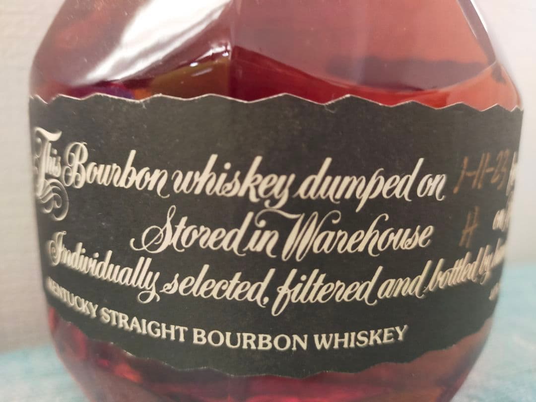 ブラントン　シングルバレルウィスキー