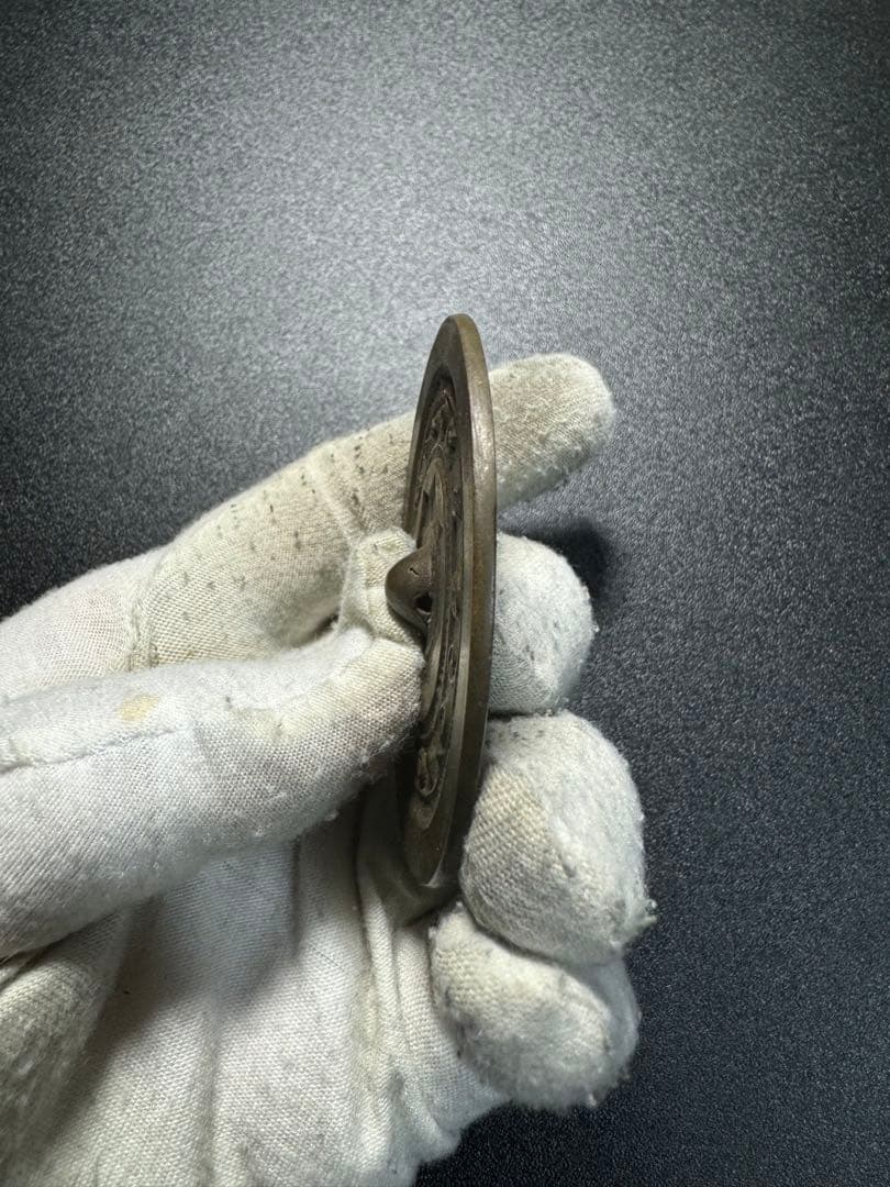 銅鏡 時代物 漢～唐代 銅製の彫刻 中国古美術 極細工 工芸品 美術品置物 古鏡