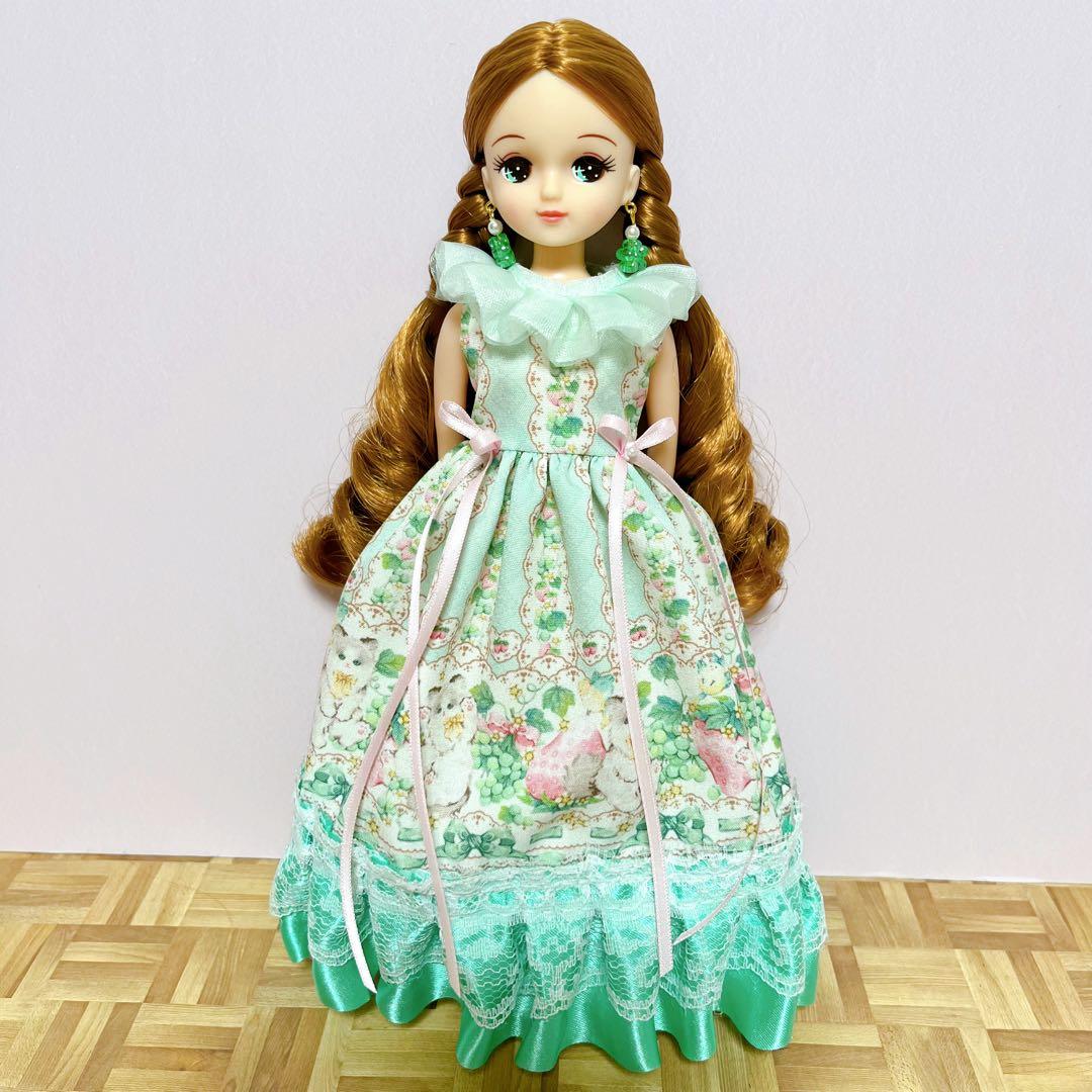 リカちゃんサイズハンドメイドワンピース&ピアスNo.2176・2177双子コーデ