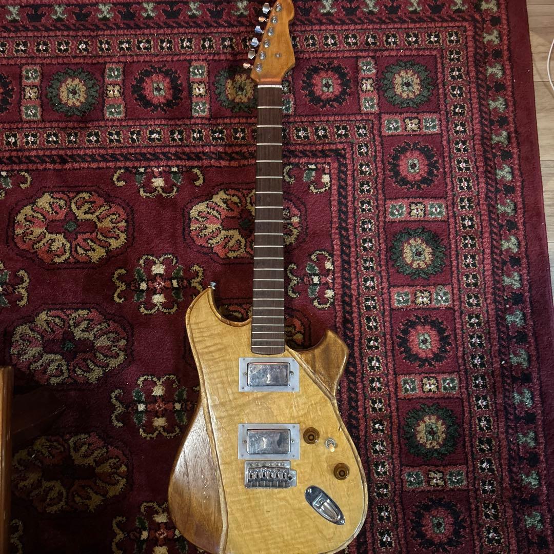 エレキギター　ストラトキャスター