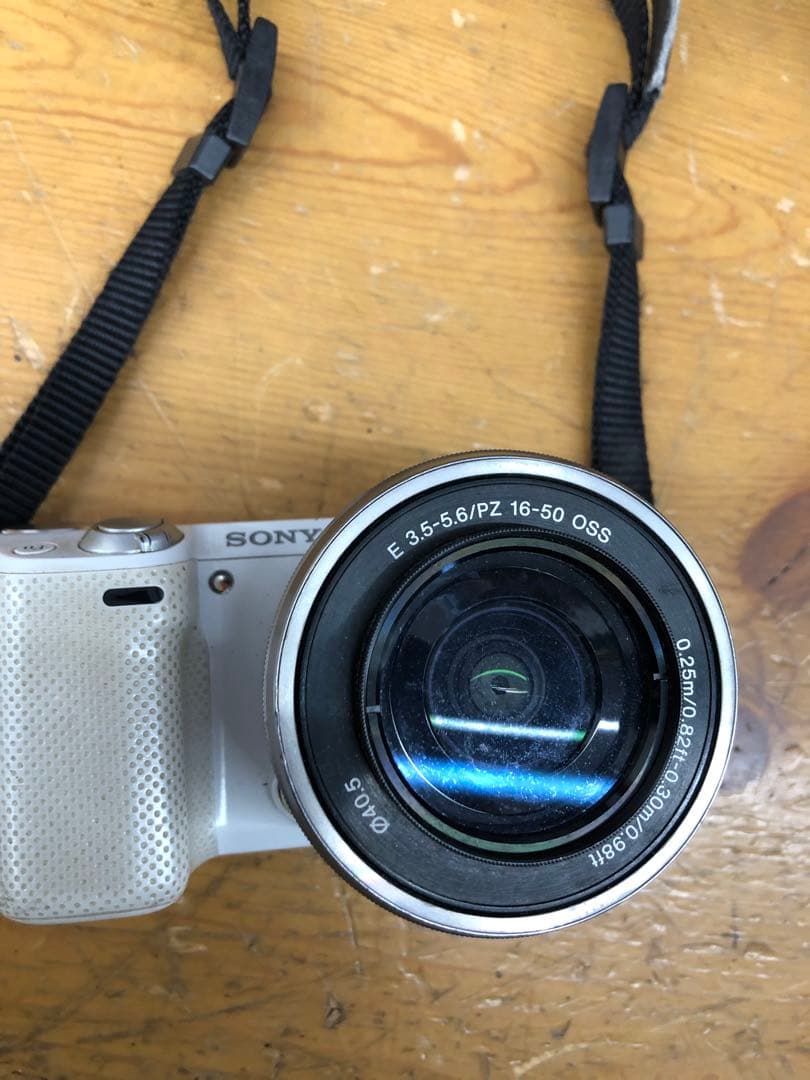 Sony NEX-5T コンパクトデジタルカメラ