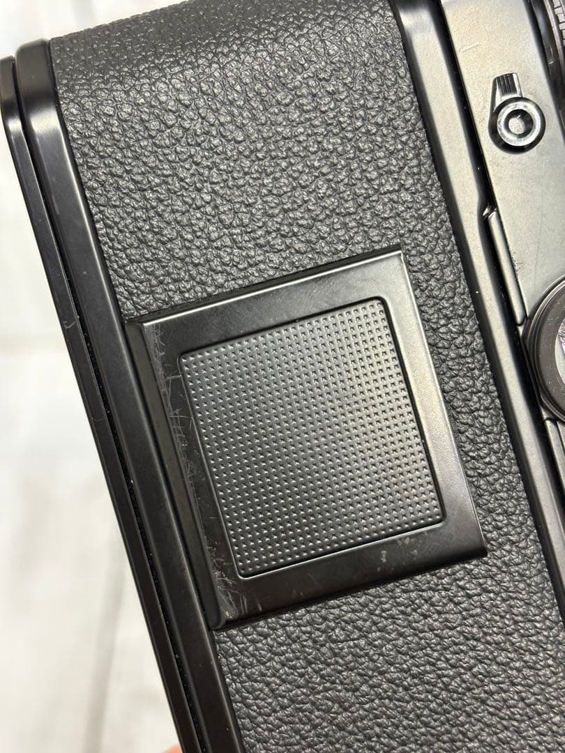 Nikon FE フィルムカメラ　MICRO−NIKKOR レンズ付き　訳あり‼️