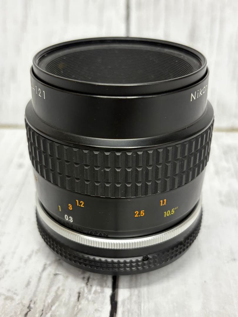 Nikon FE フィルムカメラ　MICRO−NIKKOR レンズ付き　訳あり‼️