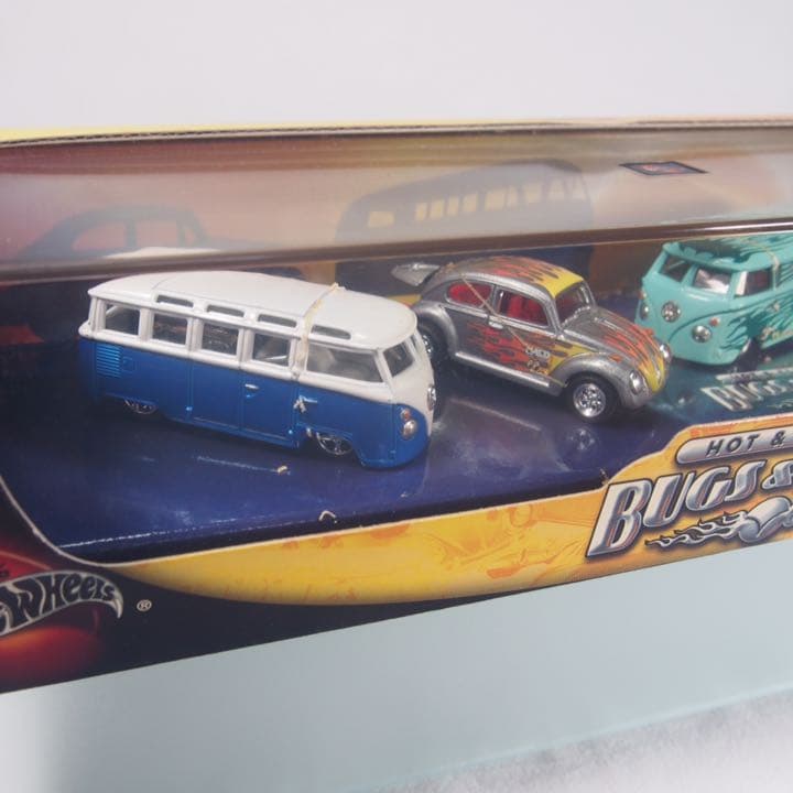 100% ホットウィール BUGS & BUSES