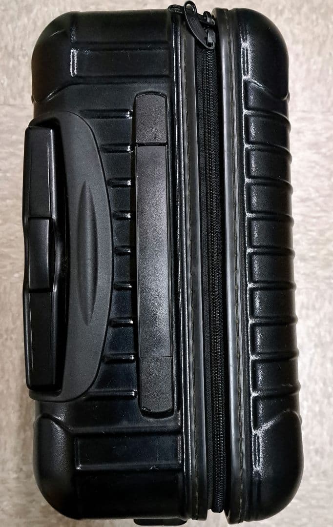 RIMOWA リモワ スーツケース サルサ 2輪機内持ち込み 35L 黒