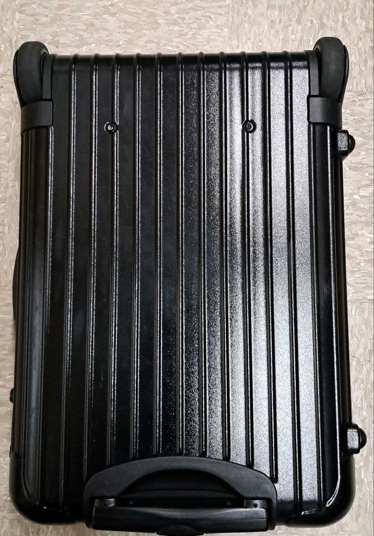 RIMOWA リモワ スーツケース サルサ 2輪機内持ち込み 35L 黒