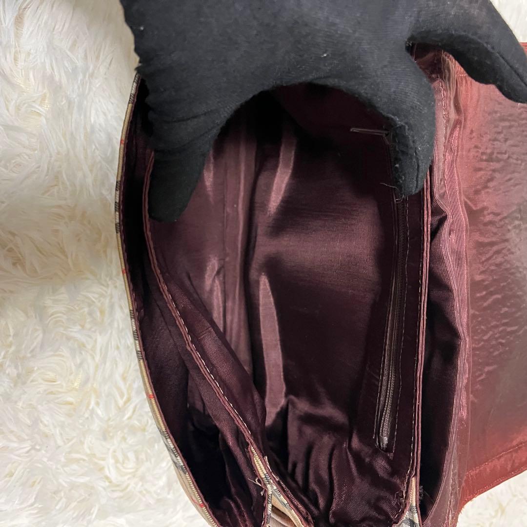 Burberry ノバチェック ブラウンレザー ショルダーバッグ