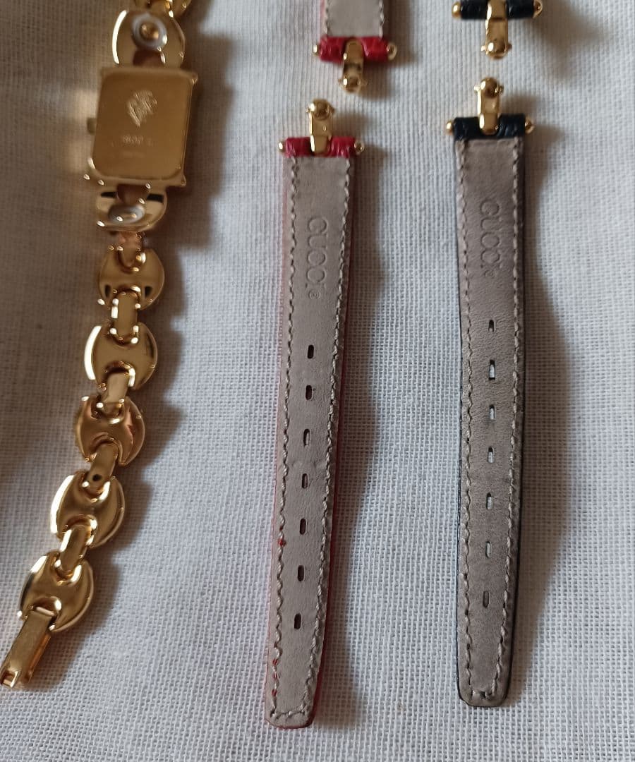 GUCCI 腕時計 チェンジベルトウォッチ 1800L