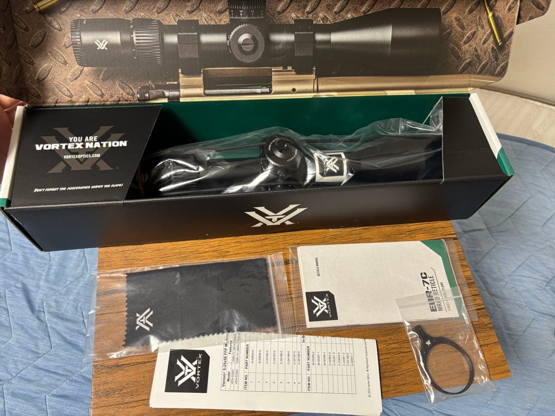 実物 Vortex ボルテックス Venom 5-25x56 FFP スコープ