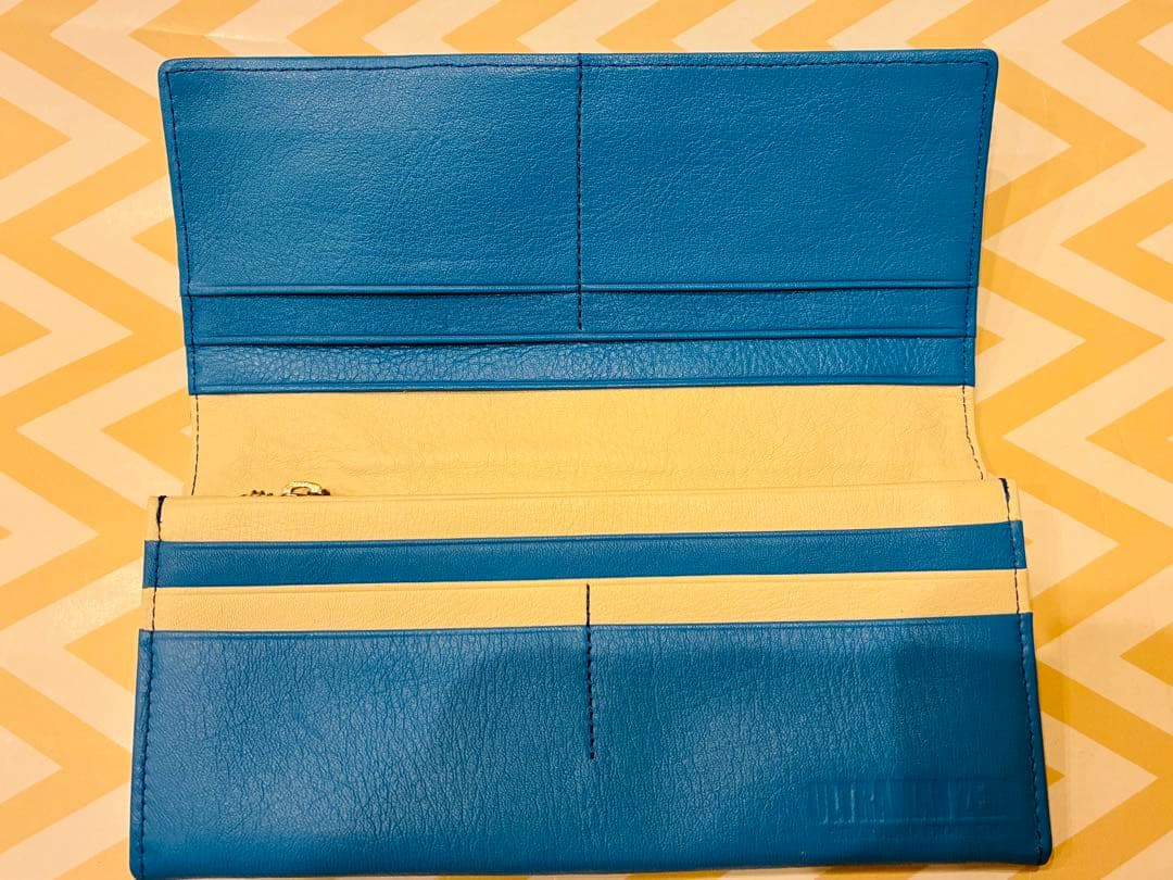 ウルトラマンゼロ　本革長財布　ツブラヤストア