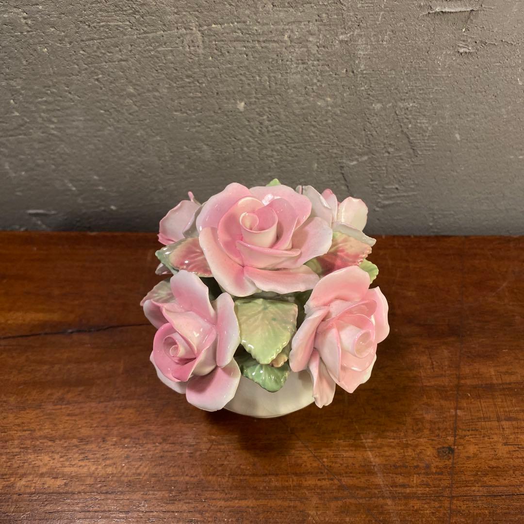 a 英国製E STRATFORD 陶器製バラ 花置物 オブジェ ギフト