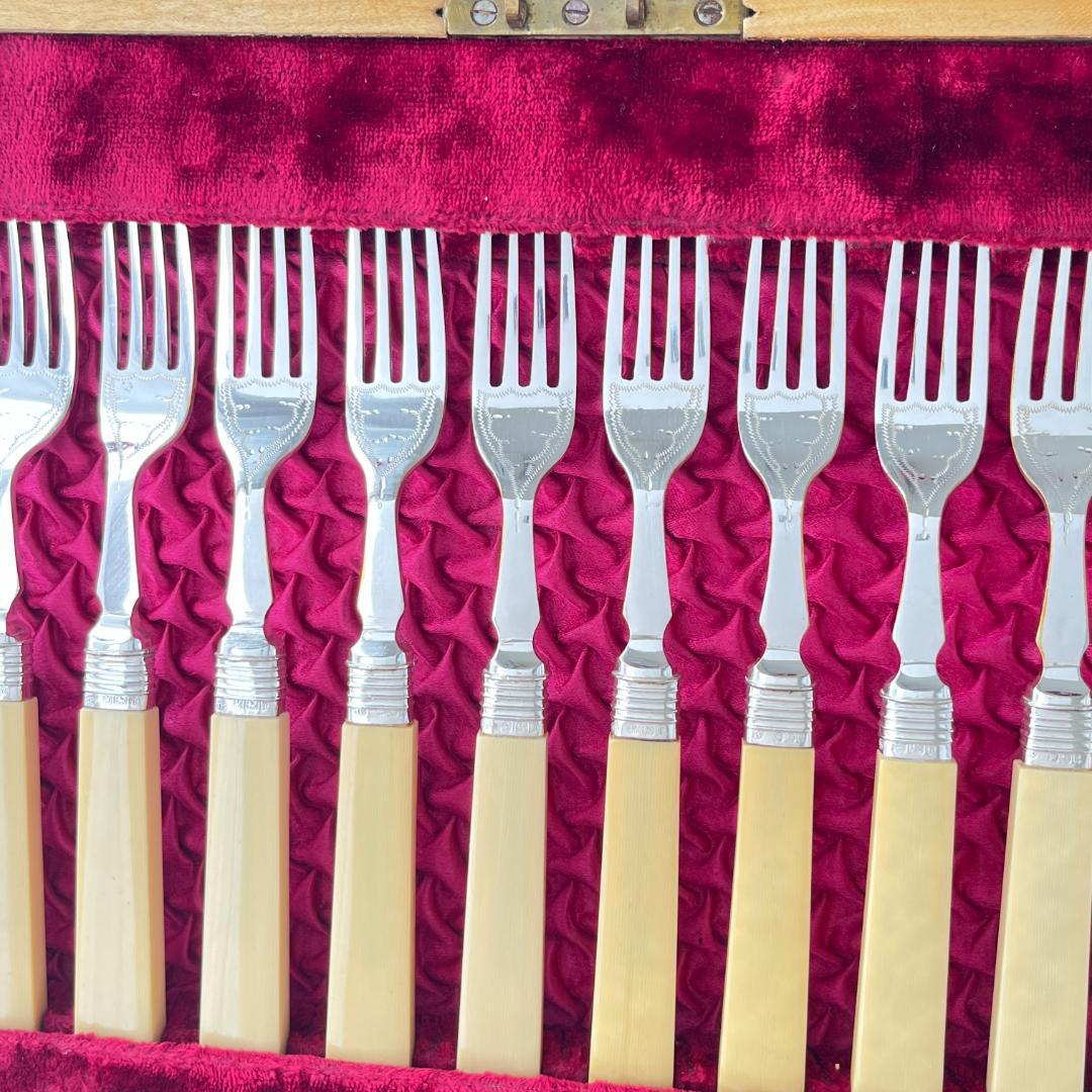 【John Batt 】【純銀継手】デザートセット 24本 木製ケース