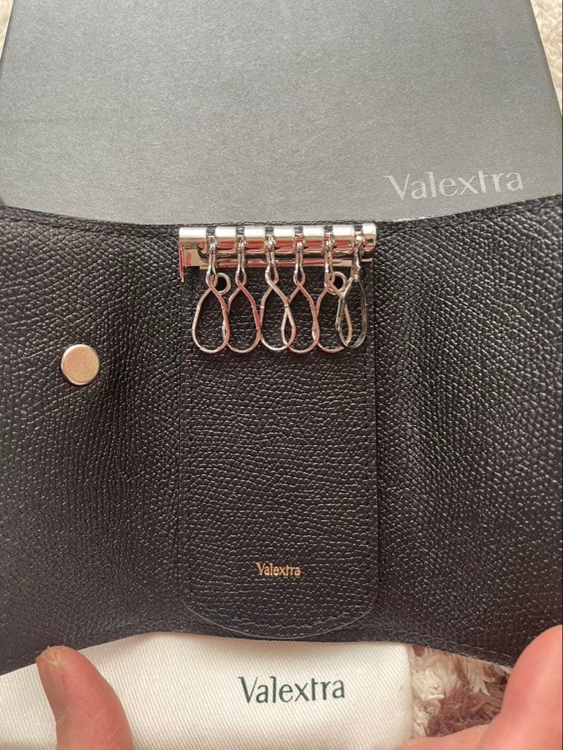 Valextra ブラック レザー キーケース