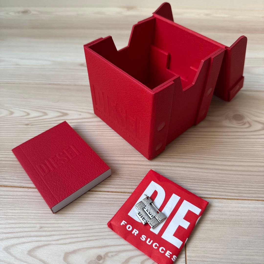 DIESEL dz4636 MEGA CHIEF 腕時計