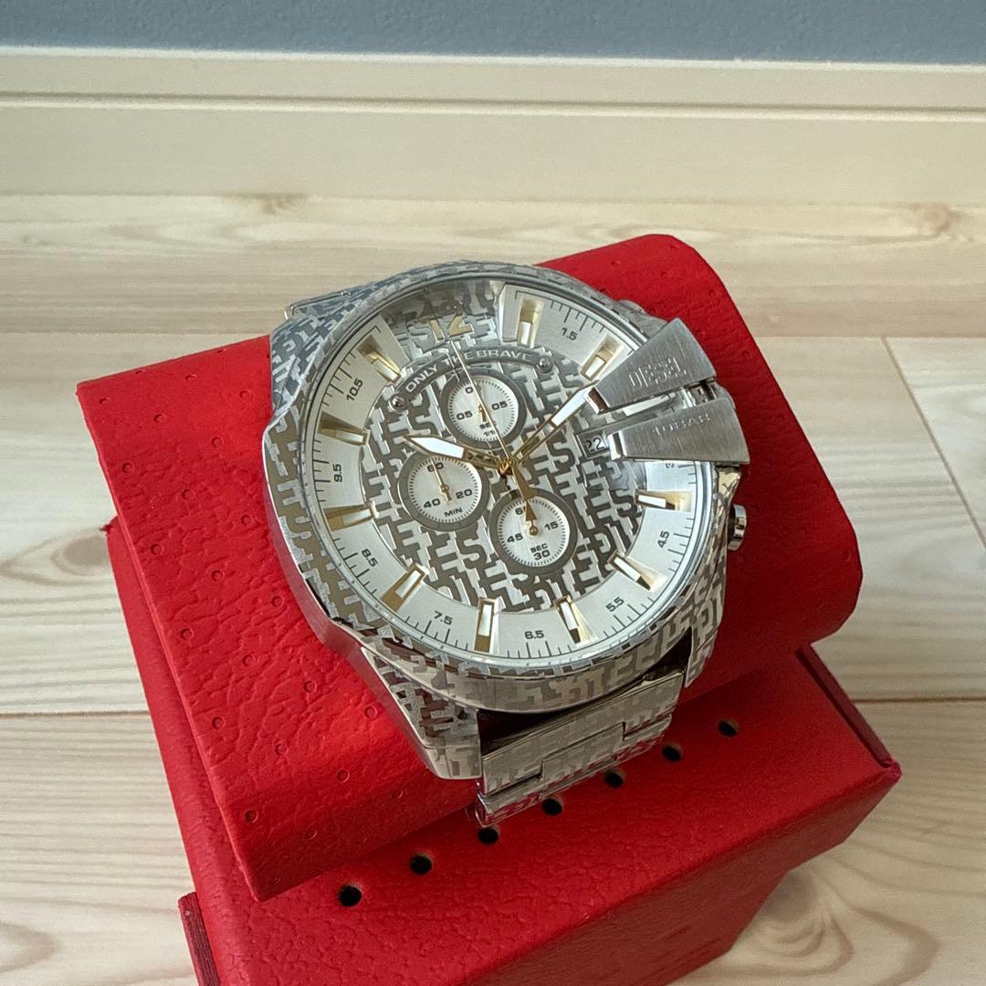 DIESEL dz4636 MEGA CHIEF 腕時計