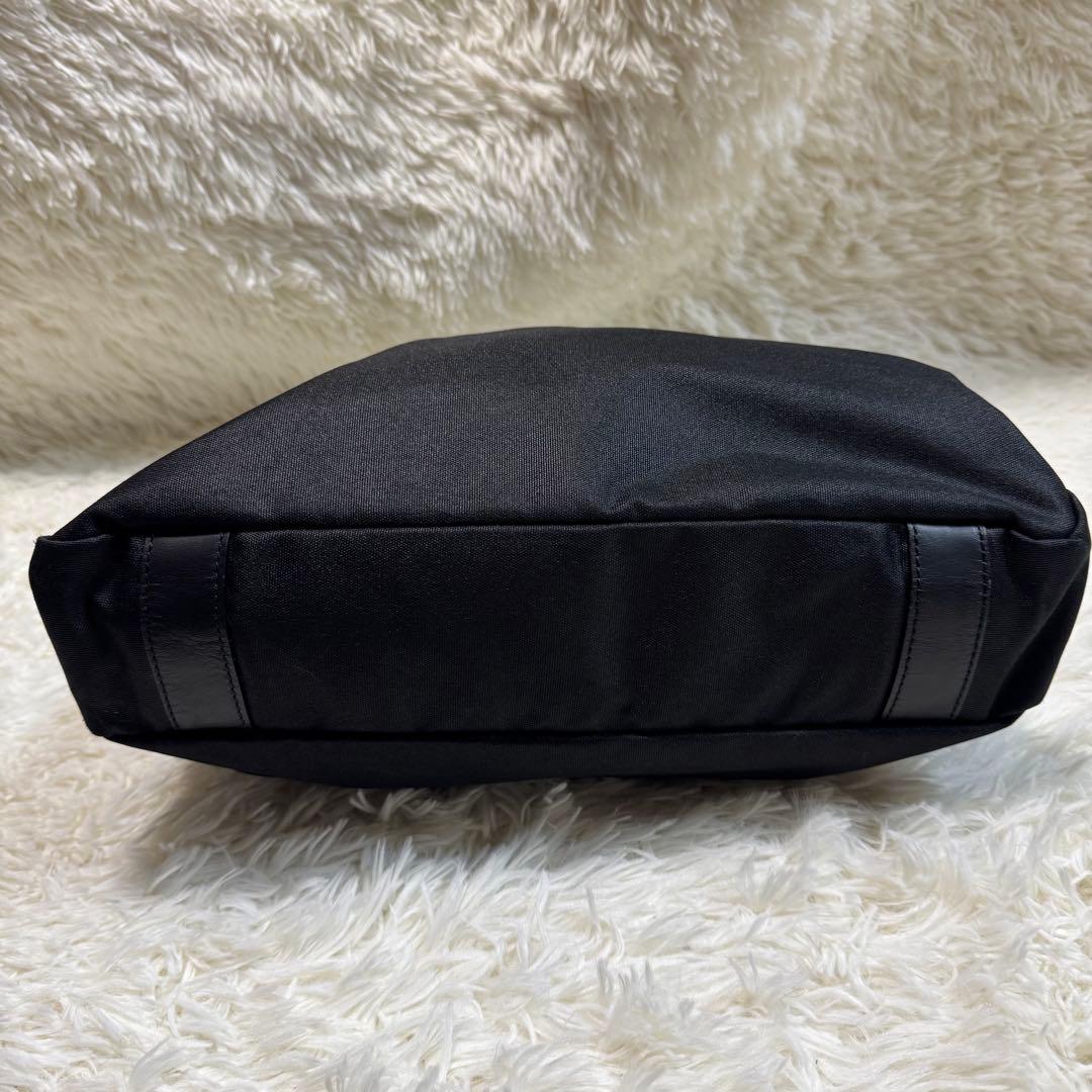 Vivienne Westwood man ビジネスバッグ　カラー(黒)